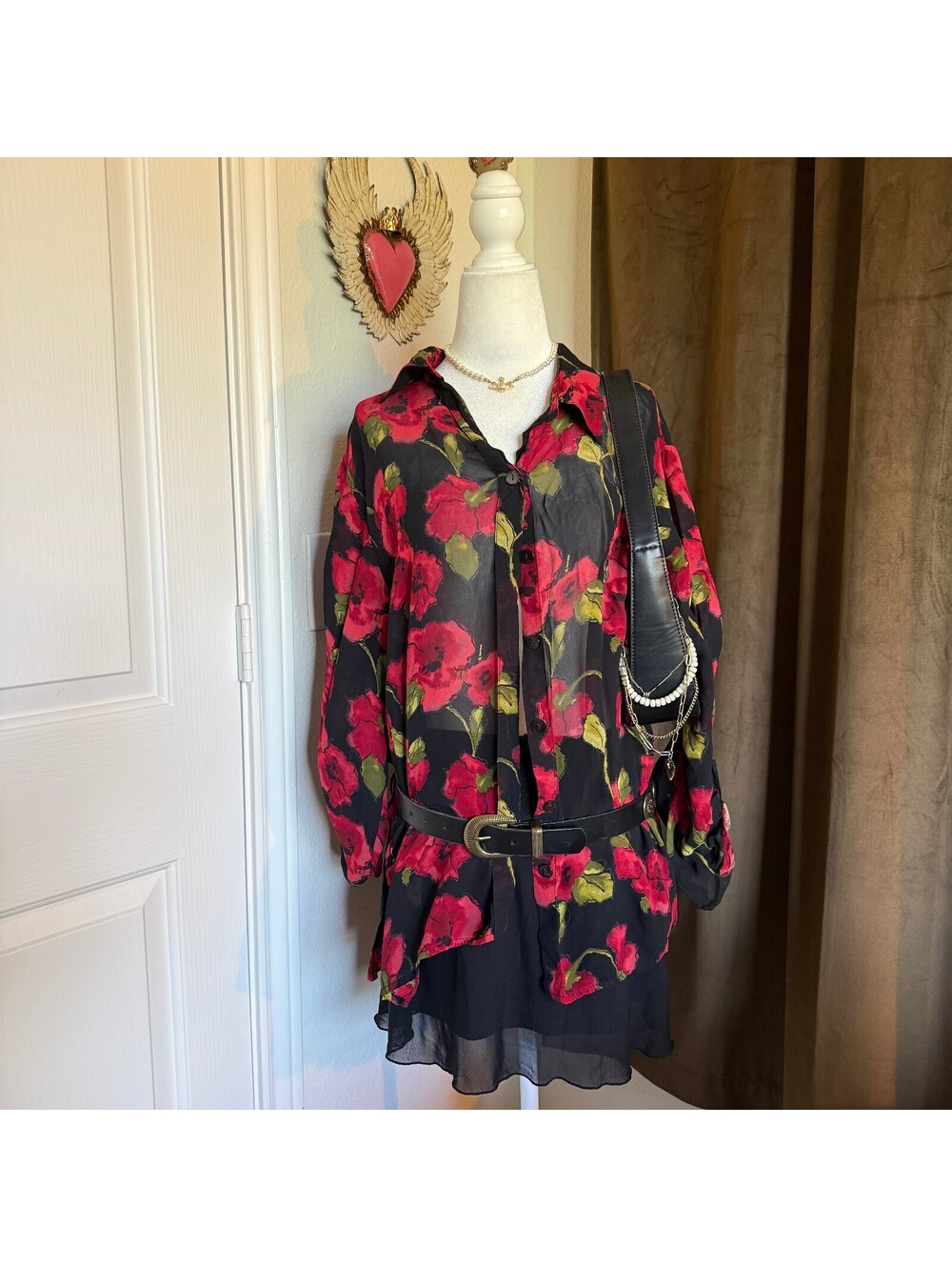 Vintage Chico's Red Floral Whimsical Sheer Button-Up Fall Layering Cottagecore - Picture 2 of 5